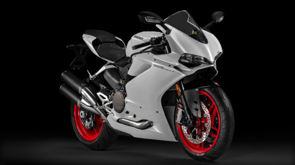 SBK-959-Panigale_2016_eu_studio_W_B01_1920x1080.mediagallery_output_image_[1920x1080]